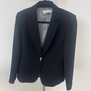 Tahari by Arthur S. Levine Petite, Classic Black Blazer, Size: 8P - Preowned